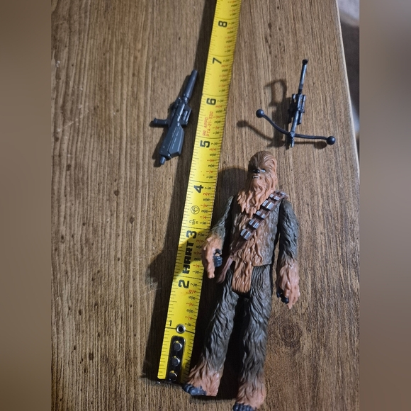 Hasbro Chewbacca Action Figure - Brown and Black - Picture 4 of 4